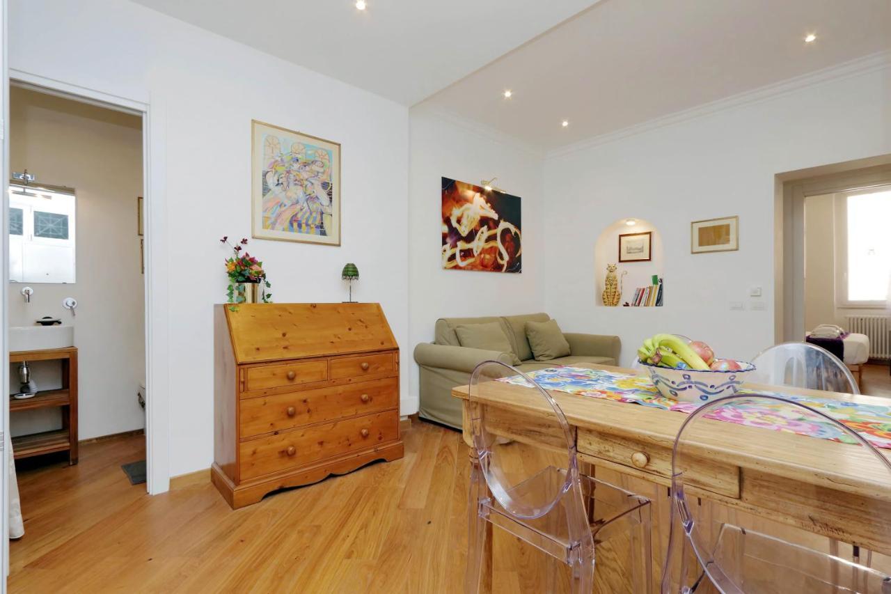 Sistina Apartment Рим Екстериор снимка