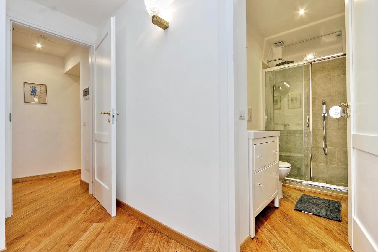 Sistina Apartment Рим Екстериор снимка