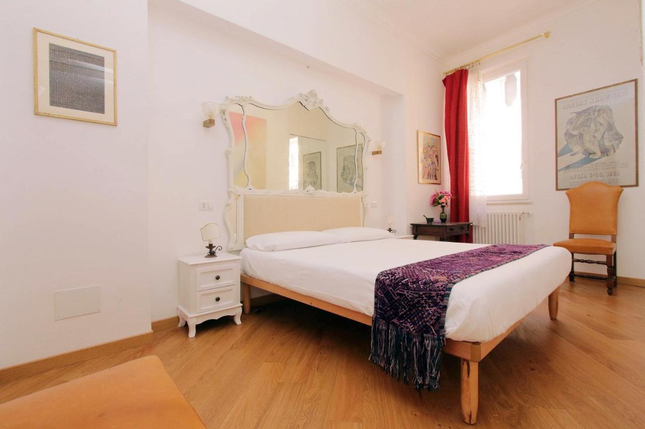 Sistina Apartment Рим Екстериор снимка